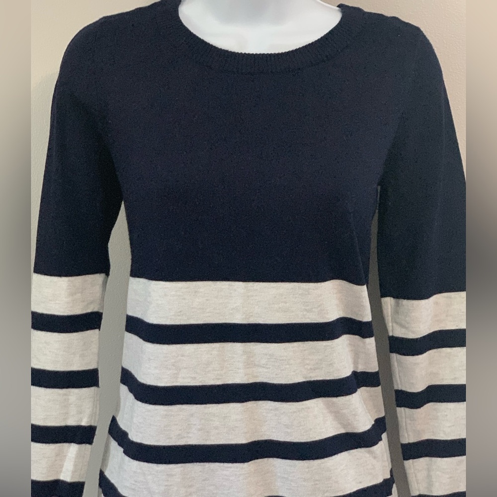 Cyrus Navy Blue and Gray Sweater